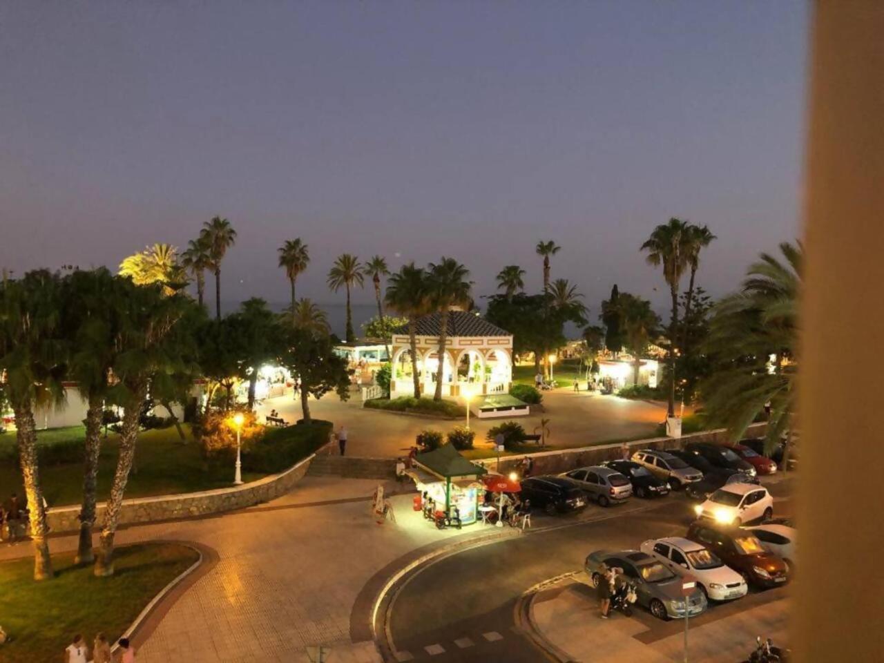 Apartamento El Nido Torre Del Mar Exterior foto
