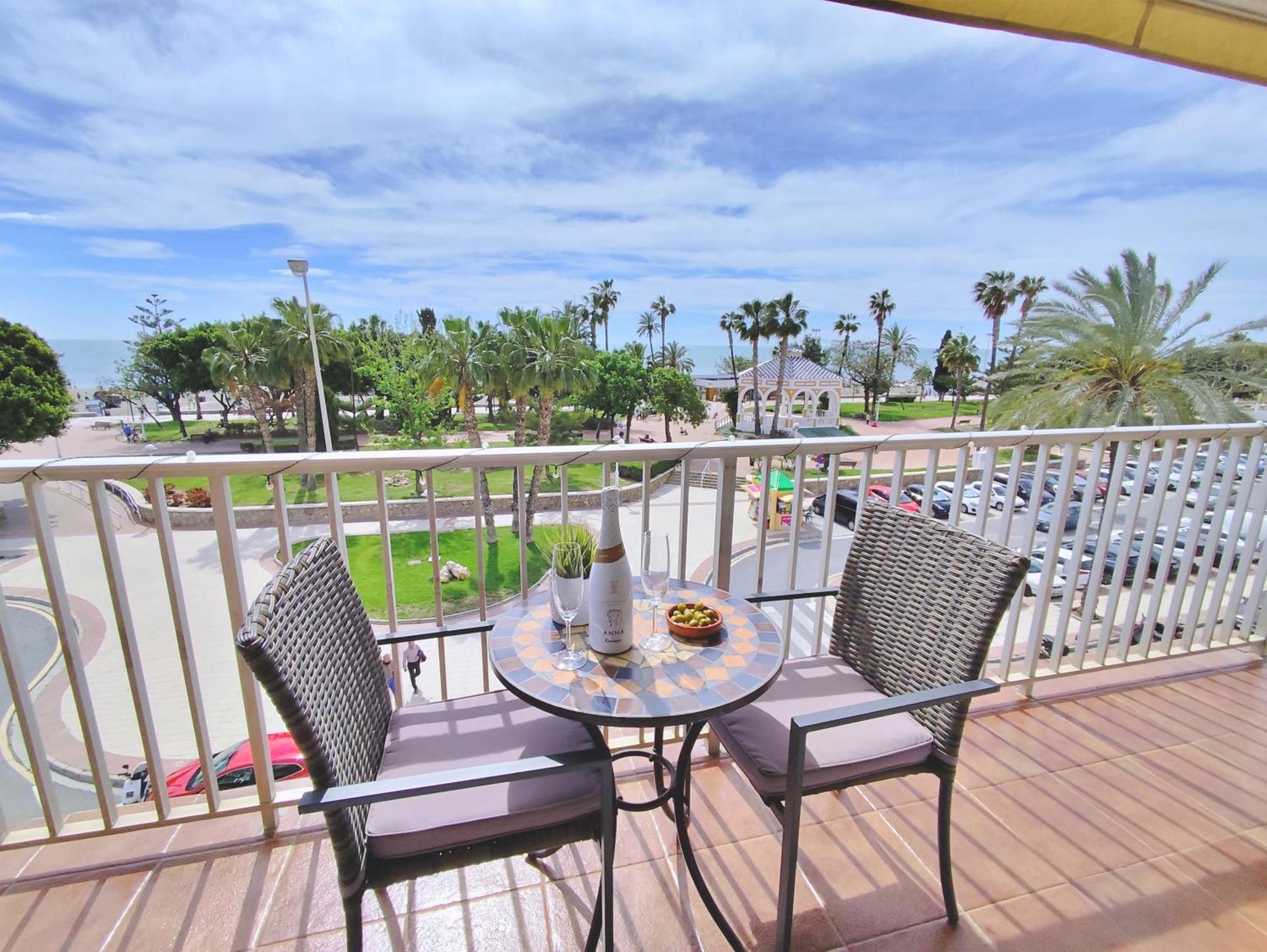 Apartamento El Nido Torre Del Mar Exterior foto