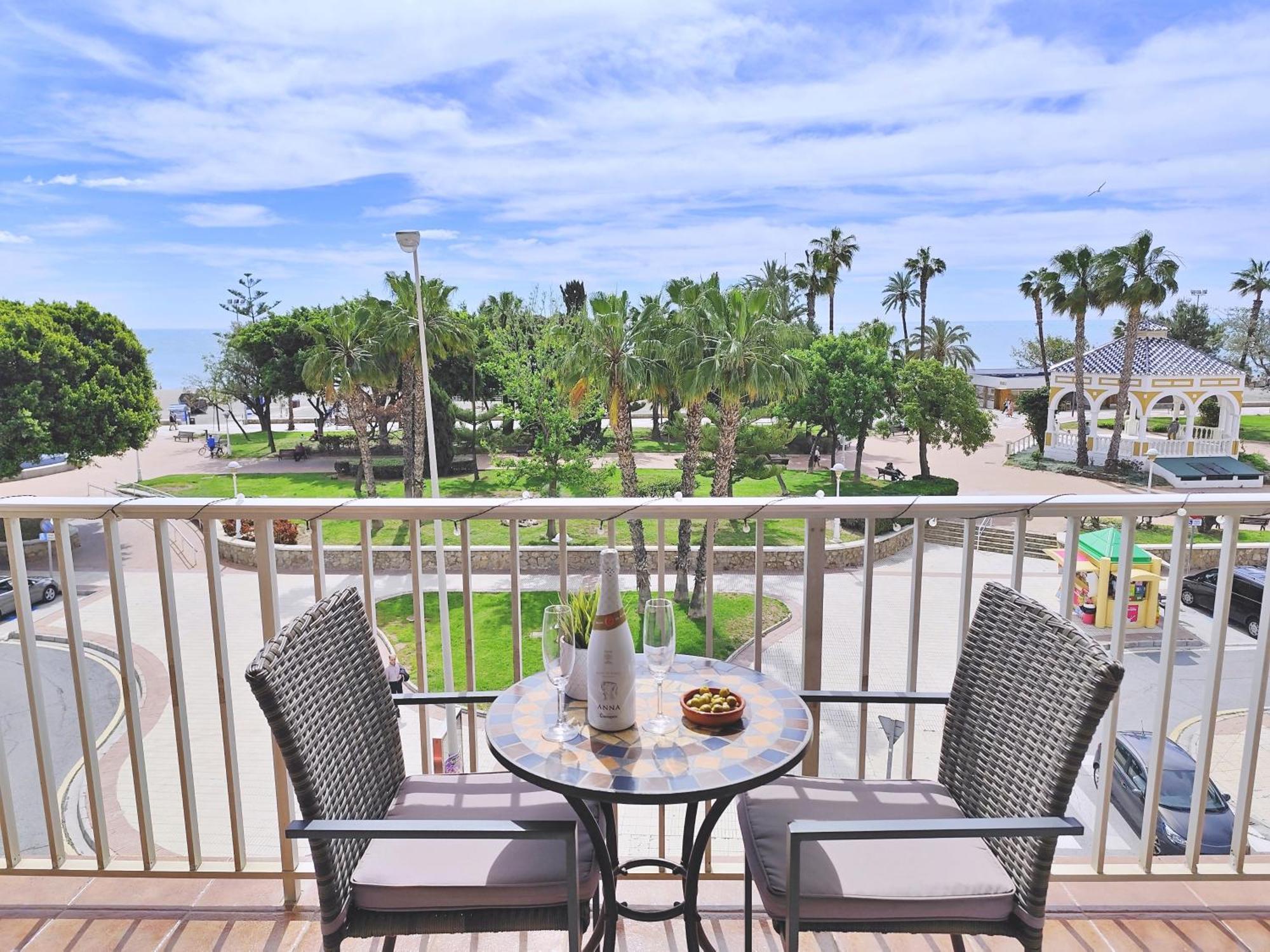 Apartamento El Nido Torre Del Mar Exterior foto