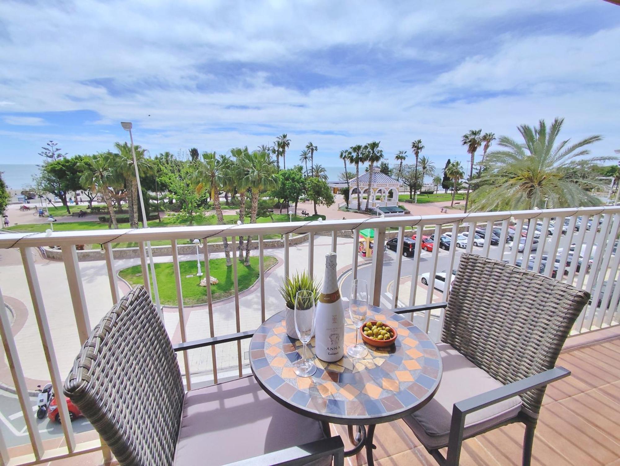 Apartamento El Nido Torre Del Mar Exterior foto